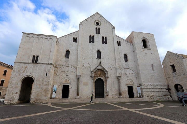 Transfer from Sorrento or Amalfi Coast - Bari — photo 1 of 6