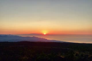 Etna Alba: Exciting excursion with Typical Sicilian Breakfast (Private Tour)