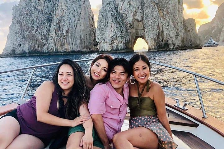 Small-Group Capri and Blue Grotto Boat Tour from Sorrento 5 Hours — photo 1 of 7