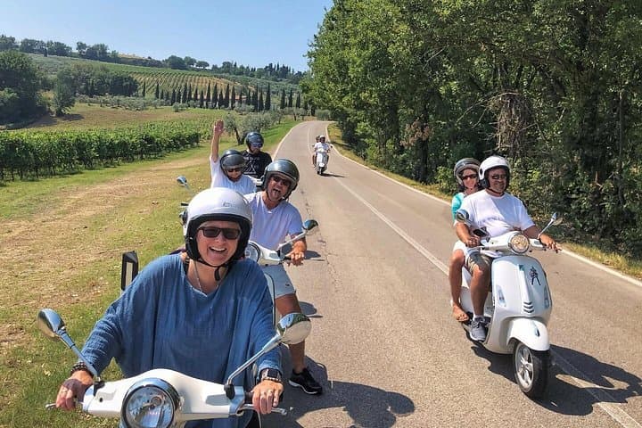 Tuscany Sunset Vespa Tour — photo 1 of 17