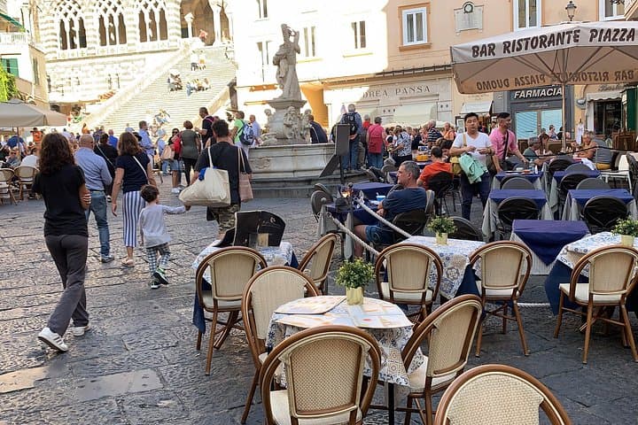 Naples to Positano Private Transfer with 2-Hour Stop in Pompeii — photo 1 of 8