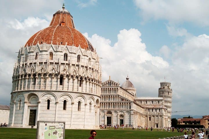 Livorno Port ShorExcursion: Pisa and Lucca Lunch&WineTasting — photo 1 of 42