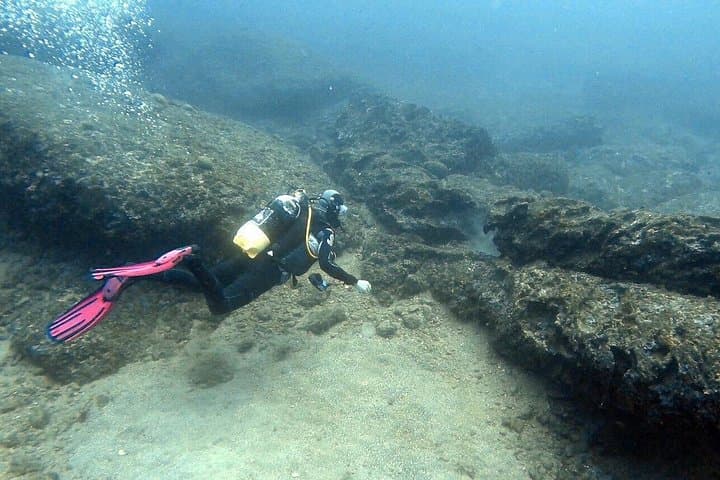 Underwater Archaeology Course — photo 1 of 11