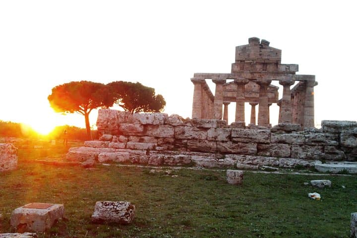 Full-Day of Pompeii and Paestum from Naples, Sorrento, Positano or Amalfi — photo 1 of 12