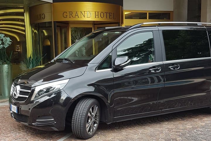 Venice to Milan or viceversa Private Transfers — photo 1 of 9