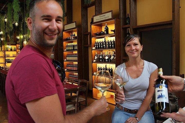 Wine & Gourmet Tasting - Drinks included — photo 1 of 7