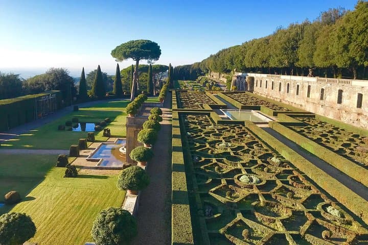 Castelgandolfo Pontifical Villas - Summer Residence of the Pope from Rome — photo 1 of 14