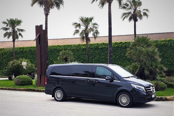 Private transfer from Palermo airport to Bio Hotel Palermo or vice versa — photo 1 of 8