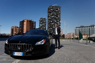 MALPENSA - MILANO airport transfer with S CLASS