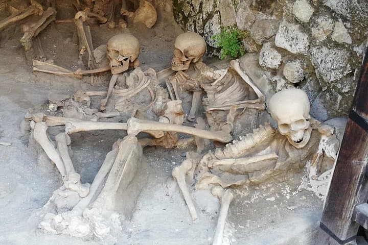 Herculaneum walking tour — photo 1 of 21