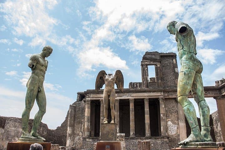 Pompeii Private Day Tour and Winery Stop — photo 1 of 7