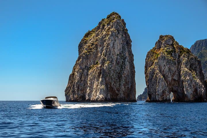Capri & Positano Tour — photo 1 of 7