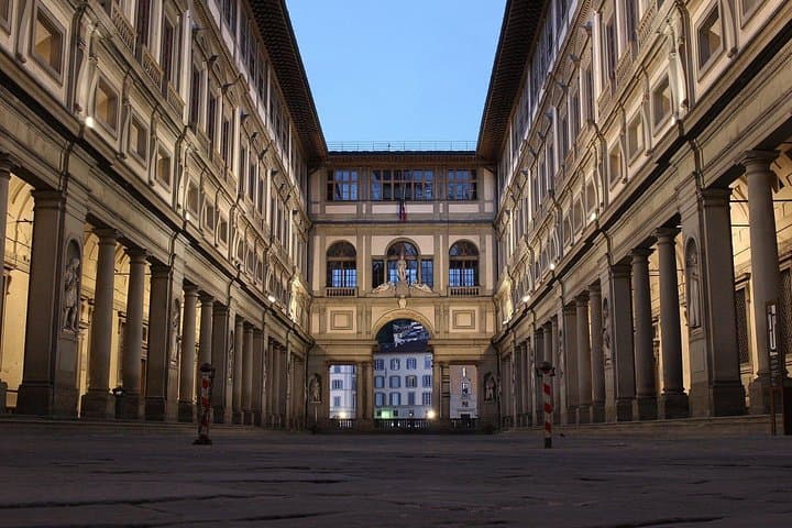 Uffizi & Accademia Private Guided Museum Tour -Timed Entry Ticket — photo 1 of 8