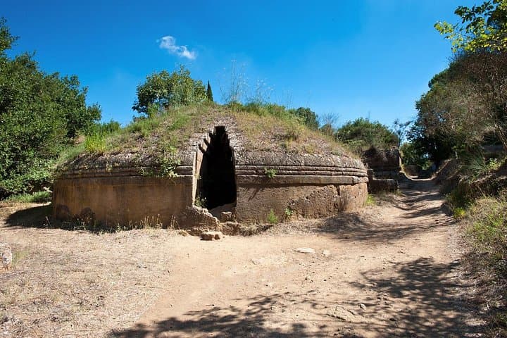 Etruscan highlights full day from Rome — photo 1 of 5