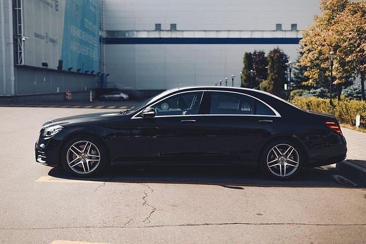 Arrival Private Transfers: Bologna Airport BLQ to Bologna City in Business Car — photo 1 of 9