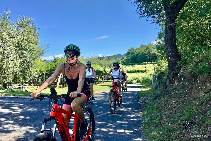 E-Bike Tour and Wine Tasting in Lazise — photo 1 of 9