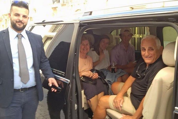 Transfer from Syracuse to Palermo with a stop in Valley of Temples, Agrigento — photo 1 of 9