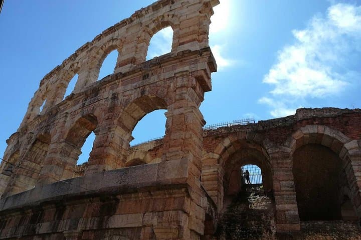 The city of Romeo and Juliet: A self-guided audio tour through Verona — photo 1 of 6