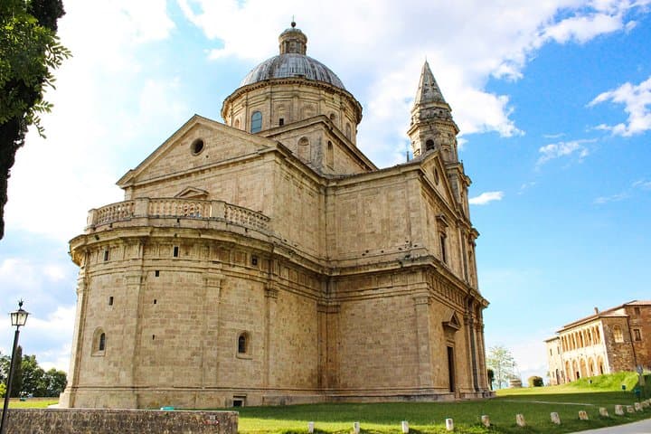 Private Guided Tour of Montepulciano with wine tasting — photo 1 of 15