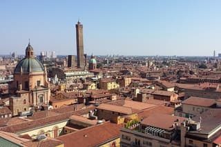 Bologna Private Walk Tour With A Professional Guide