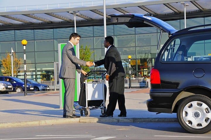 Private Transfer from Fiumicino Rome Airport to Civitavecchia Cruise Port — photo 1 of 12