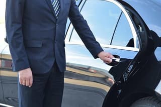 Transfer Sorrento to/from Fiumicino FCO Airport optional Pompeii Stop