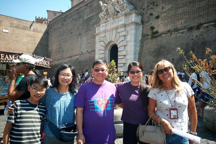 SkipTheLine: Vatican Museums Sistine Chapel and St Peter Basilica — photo 1 of 24