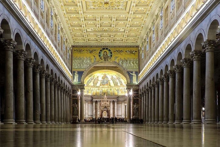 Private Tour with guide & Luxury Car: Holy Churches of Rome — photo 1 of 5