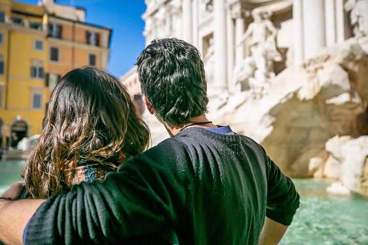 Exclusive Walking Tour of Rome - Trevi Fountain, Pantheon and Spanish Steps — photo 1 of 7