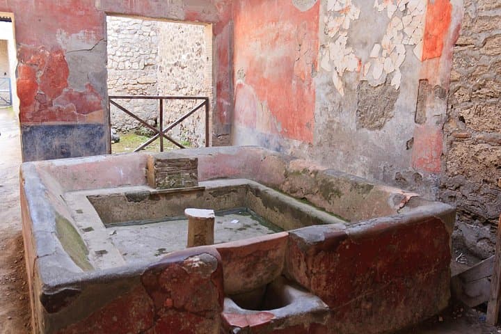 Discover hidden secrets of Pompei on a Private tour with a local — photo 1 of 11
