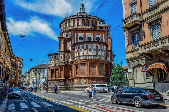 Private tour of Photography at best locations in Milan with a local — photo 1 of 16