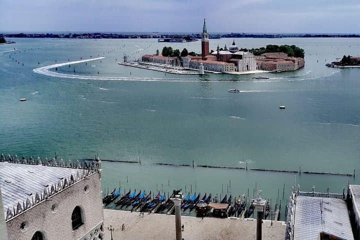San Giorgio Maggiore: Art, Architecture & Breathtaking Views — photo 1 of 3