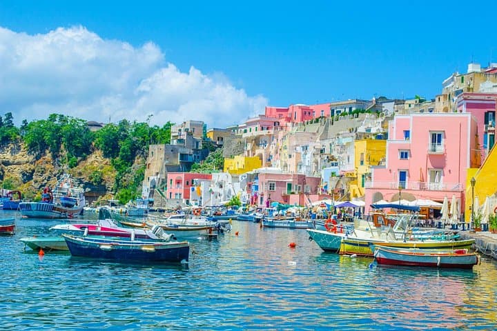 Guided tour of Procida departing from Ischia HD — photo 1 of 7