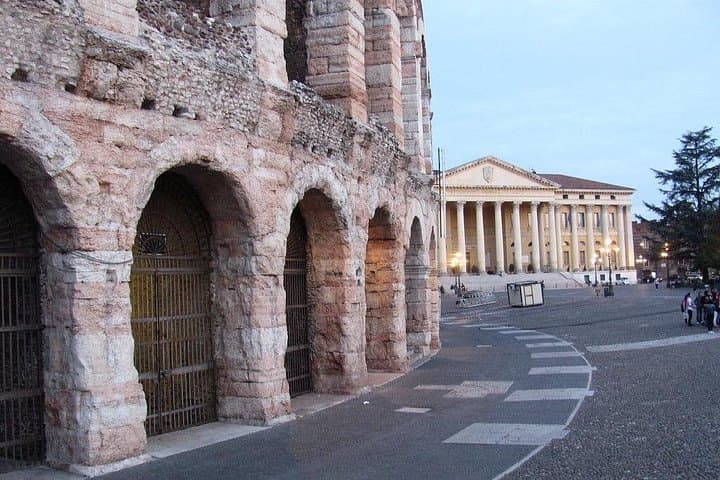 Private Full Day Tour from Milan to Verona with local tour guide and fast train — photo 1 of 6