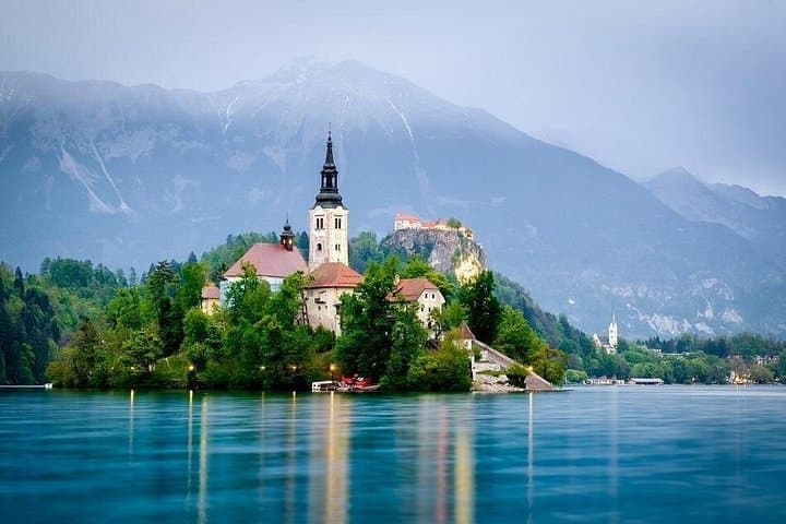 Small group tour from Koper: Lake Bled and Ljubljana — photo 1 of 4