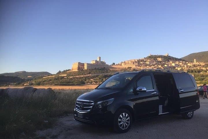 Transfer from Perugia to Assisi or vice versa — photo 1 of 4
