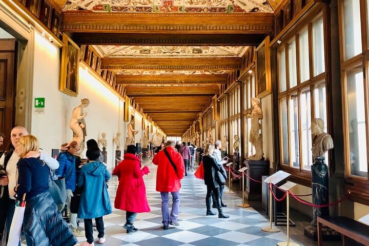 Uffizi Gallery Small Group Tour with Guide — photo 1 of 19