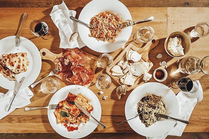 Private Food Tour in Rome: Genuine Taste of Italian Flavor with Local Expert — photo 1 of 11