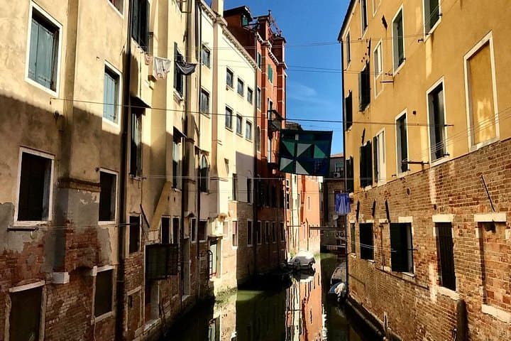 Small Group Tour Historical and Charming Venice Jewish Ghetto — photo 1 of 9