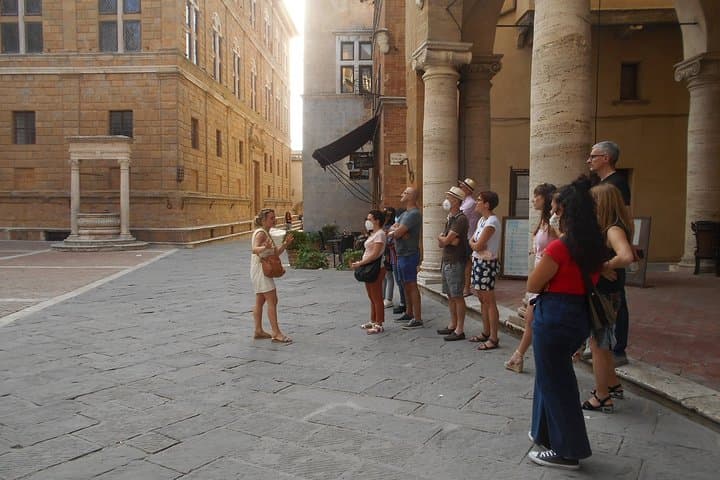 Private Guided Tour of Pienza on Foot — photo 1 of 36