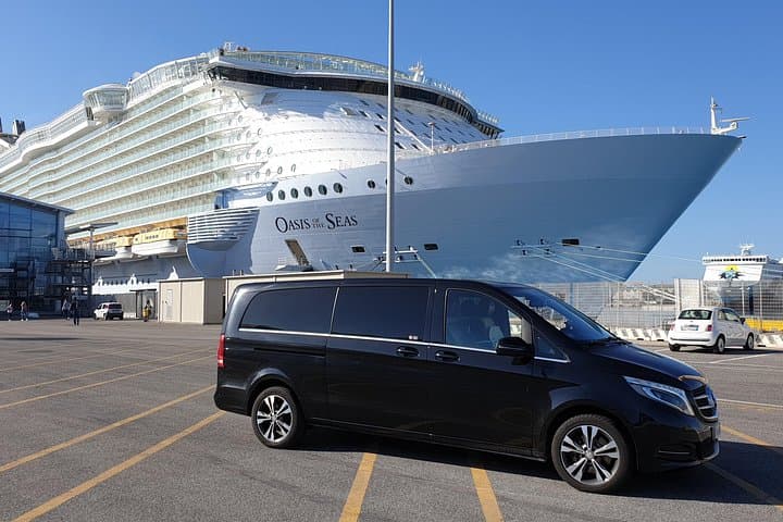 Private daytour of Rome from Civitavecchia port van Mercedes V — photo 1 of 51