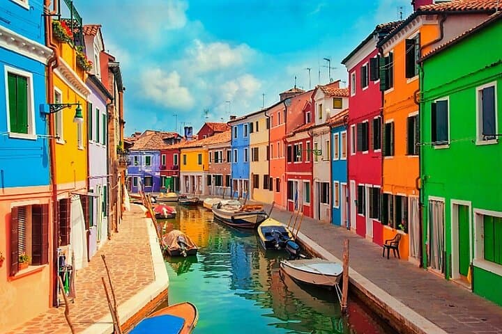 Venice Lagoon Islands Tour to Mazzorbo Burano and Murano — photo 1 of 19