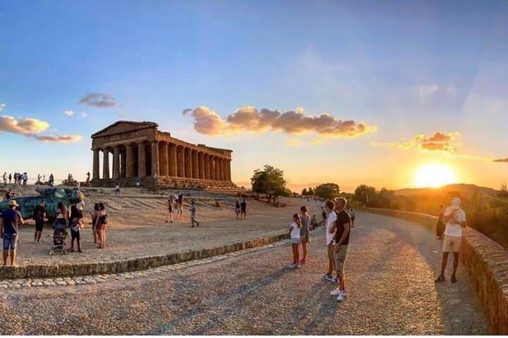 Sunset visit Valley of the Temples Agrigento — photo 1 of 7
