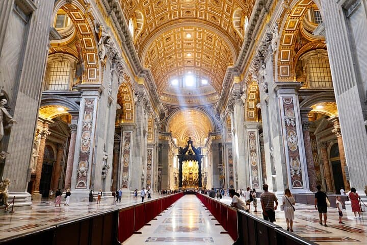 Tour of St Peter's Basilica with Dome Climb and Grottoes — photo 1 of 26