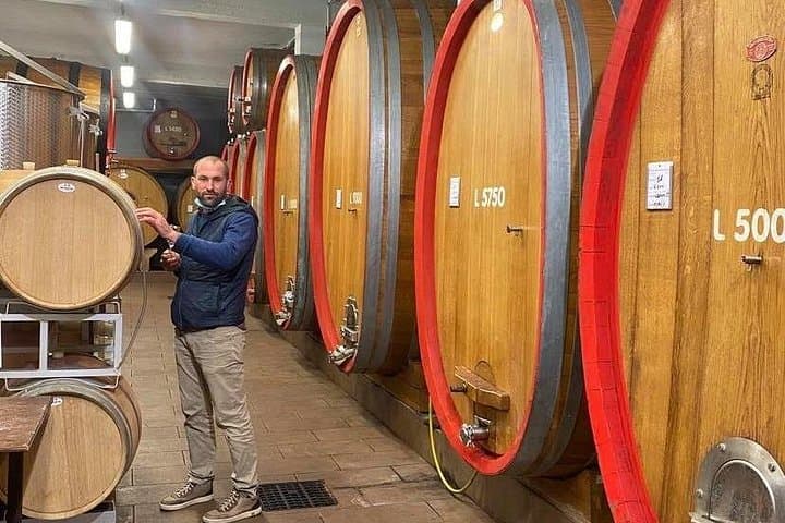 Barolo & Barbaresco Wine Experience with a Local Winemaker / Asti — photo 1 of 15