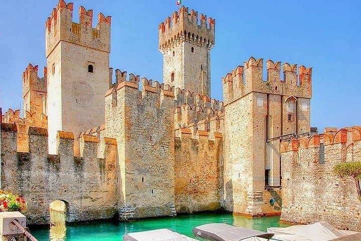 Verona and Sirmione Garda Lake Private Tour — photo 1 of 7