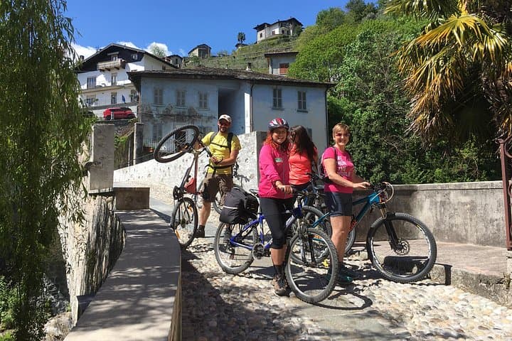 Lake Como Northern Shores Full-Day E-Bike Tour from Bellagio — photo 1 of 30