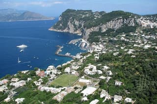 Full-Day Capri Tour with Hydrofoil and Pick Up
