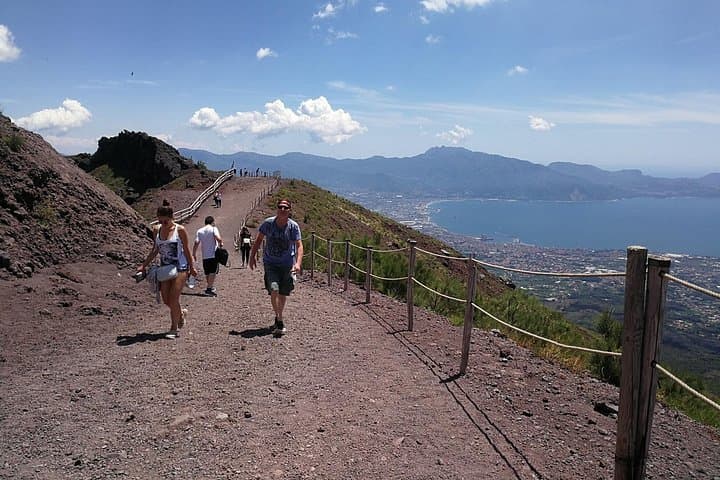 Vesuvius Shore Tour and Pompeii Site — photo 1 of 23