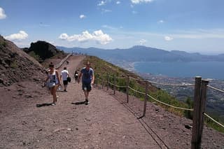 Vesuvius Shore Tour and Pompeii Site
